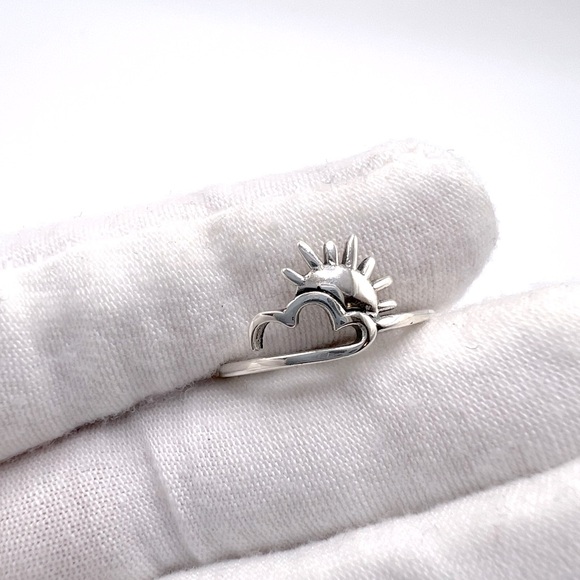 Jewelry - Sale $15 Firm! .925 Sterling Silver Cloud & Sun Ring